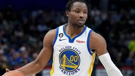 火箭队控卫空缺危机：范弗利特伤停，五人候选补强，阿尔瓦拉多防守出彩